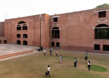 दुबई में भारतीय प्रबंधन संस्थान अहमदाबाद (IIM-A) के पहले विदेशी कैंपस का उद्घाटन