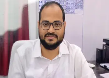 सिविल सेवा परीक्षा के टॉपर तहसीलदार अश्विनी कुमार पांडा रिश्वत लेने के आरोप में गिरफ्तार