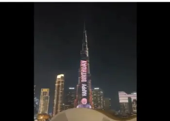 दुनिया की सबसे ऊंची इमारत पर सेलिब्रेट किया गया पीएम मोदी का जन्मदिन