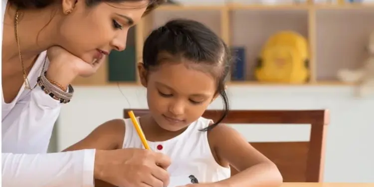 अगर आप भी यूएई में रहकर पढ़ाना चाहते हैं ट्यूशन तो पहले जान लें ये नियम, ये दस्तावेज और नियम है बहुत जरूरी