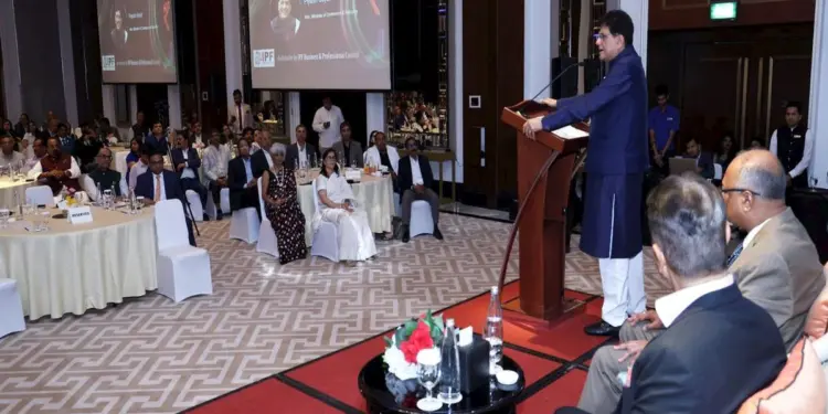 यूएई बना वैश्विक हब, भारत उठाना चाहता है इस हब का लाभ