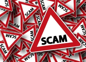 दुबई पुलिस ने जारी की चेतावनी, Google Meet और अन्य वीडियो प्लेटफ़ॉर्म्स के जरिए हो रही है बैंकिंग धोखाधड़ी