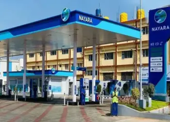 भारत की रिफाइनरी कंपनी नायरा एनर्जी की बढ़ी मुश्किलें, खाड़ी देशों ने रोक दी सप्लाई