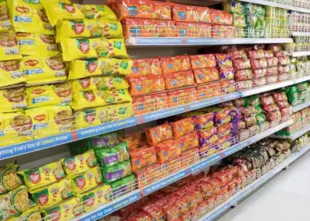 आधी  रात से लागू हुआ GST 2.0 : जानिए FMCG से लेकर घरेलू सामान की नई कीमत