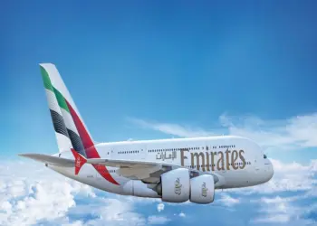 एमिरेट्स एयरलाइन में 1 अक्टूबर से पावर बैंक विमान में उपयोग और चार्जिंग पर प्रतिबंध