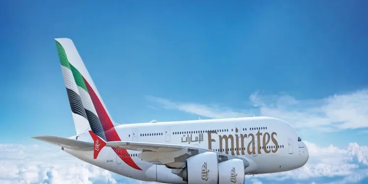 एमिरेट्स एयरलाइन में 1 अक्टूबर से पावर बैंक विमान में उपयोग और चार्जिंग पर प्रतिबंध
