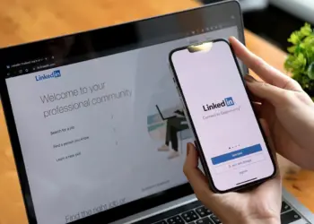 linkedin पर सुरक्षित नही है आपका डेटा,  आपकी प्राइवेसी का होने वाला है उल्लंघन, जानिए अपना डेटा सुरक्षित करने का तरीका