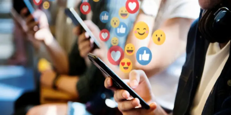 यूएई में आगामी छह हफ्तों तक इंटरनेट सेवाएं रहेंगी प्रभावित, सोशल मीडिया यूजर्स परेशान