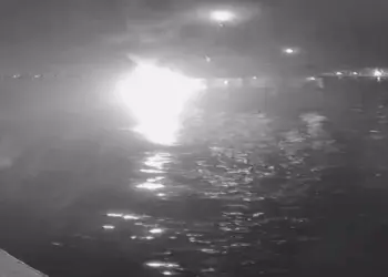 गाजा के लिए मानवीय सहायता के लिए जा रही नाव पर ड्रोन से हमला