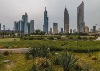 कुवैत में 50 हजार से अधिक लोगों की नागरिकता समाप्त, अब पासपोर्ट जमा करने का आदेश जारी