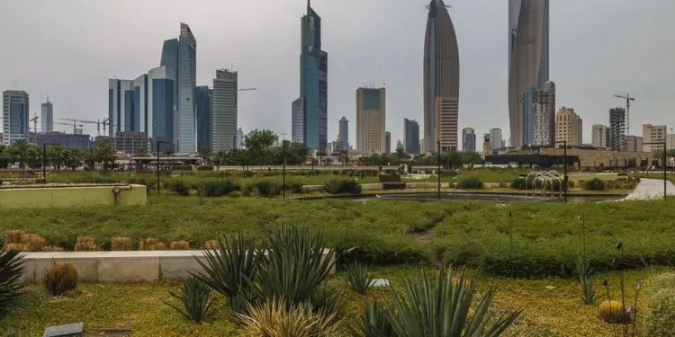 कुवैत में 50 हजार से अधिक लोगों की नागरिकता समाप्त, अब पासपोर्ट जमा करने का आदेश जारी