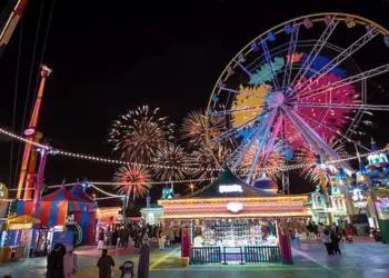 दुबई से जारी हर वीजा पर लगाया जायेगा ग्लोबल विलेज सीजन 30 का लोगो